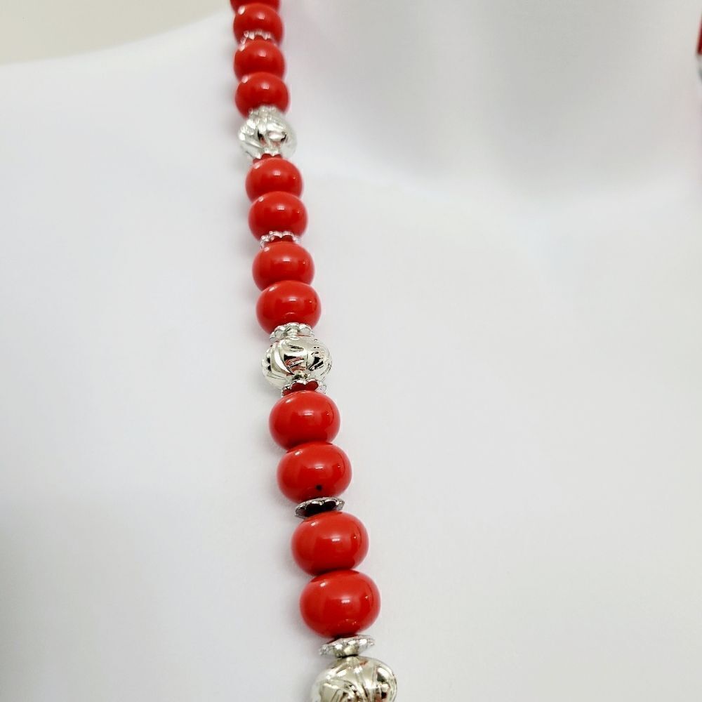 2/$20 Vintage Red & Silver Long Necklace Length: 30.5" - Picture 5 of 9